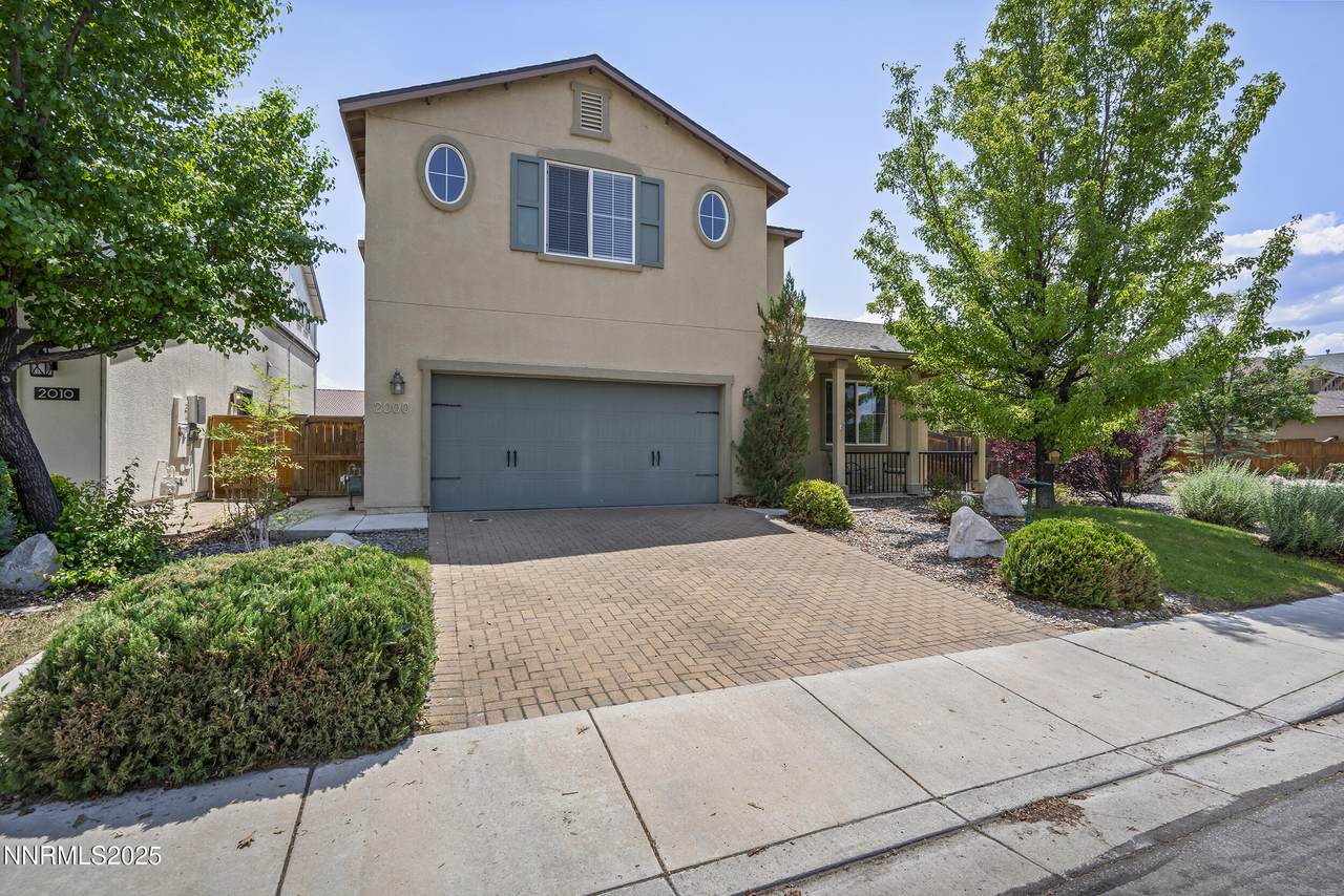 2000 Long Hollow Drive - Photo 1