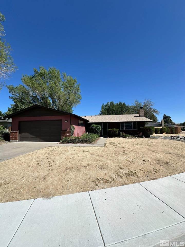 462 Steffanie Way - Photo 1