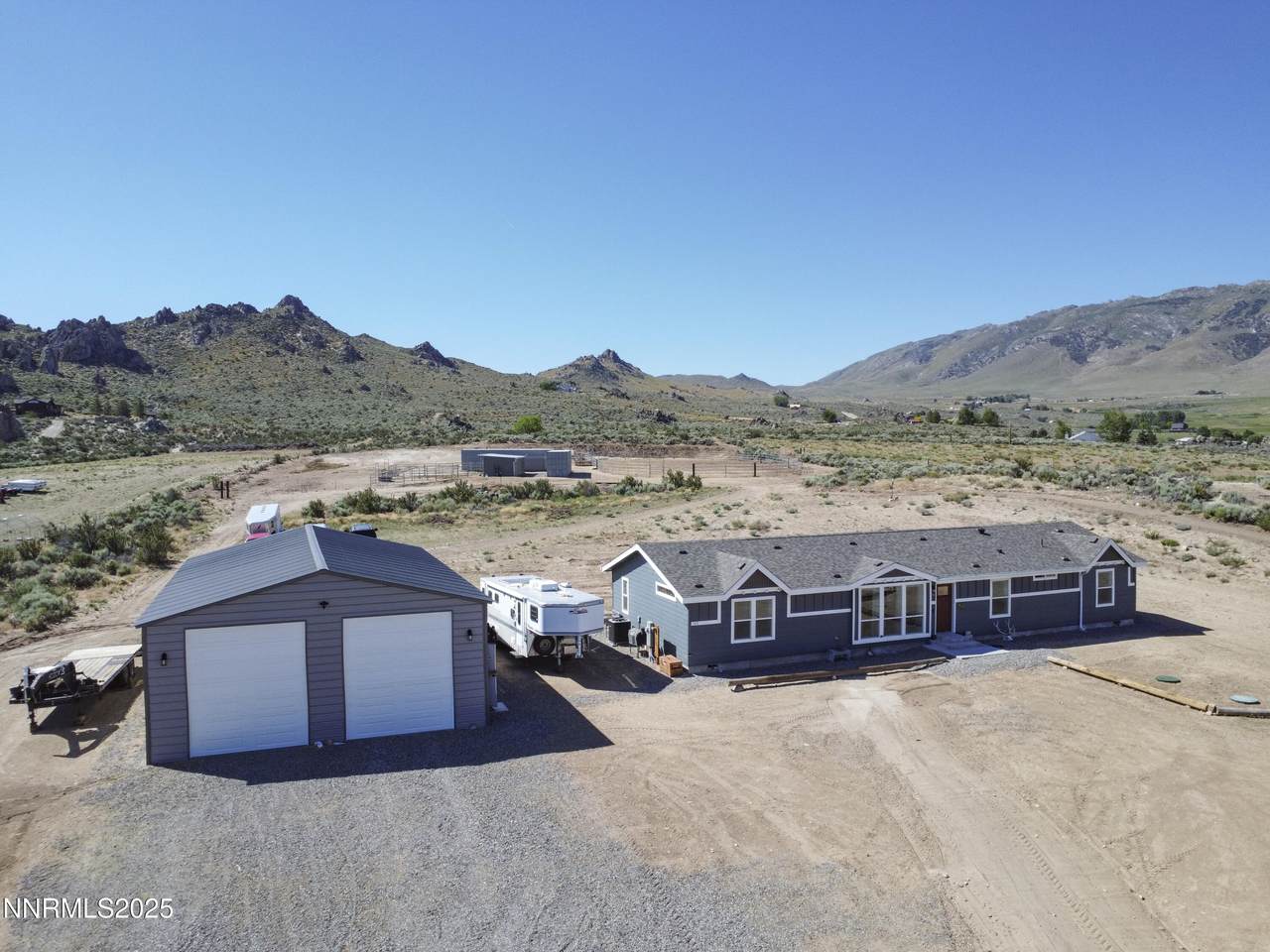 105 Arabian Way - Photo 1
