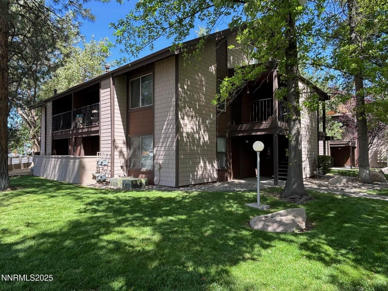 1465 Peckham Lane - Photo 1