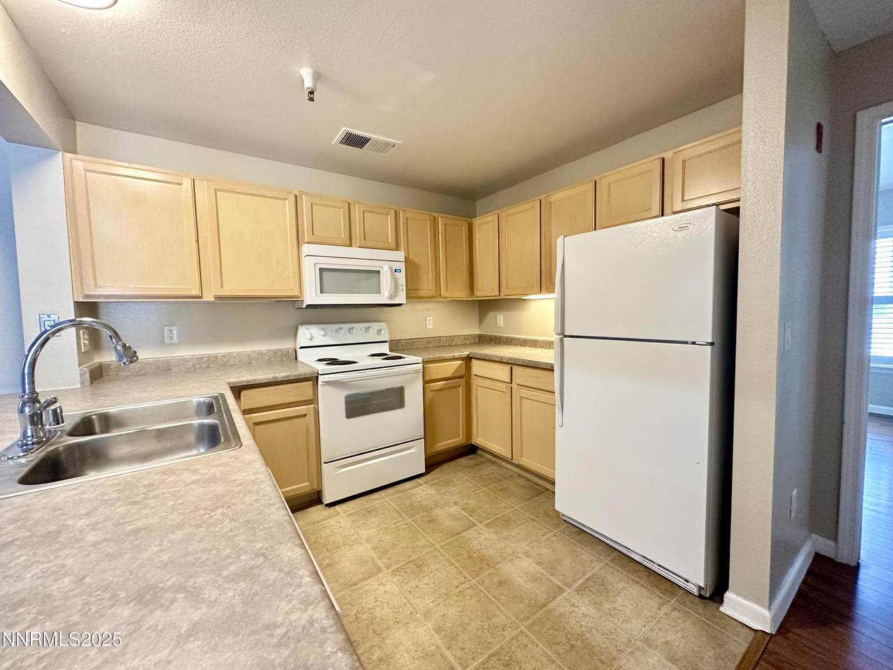 200 Talus Way - Photo 1