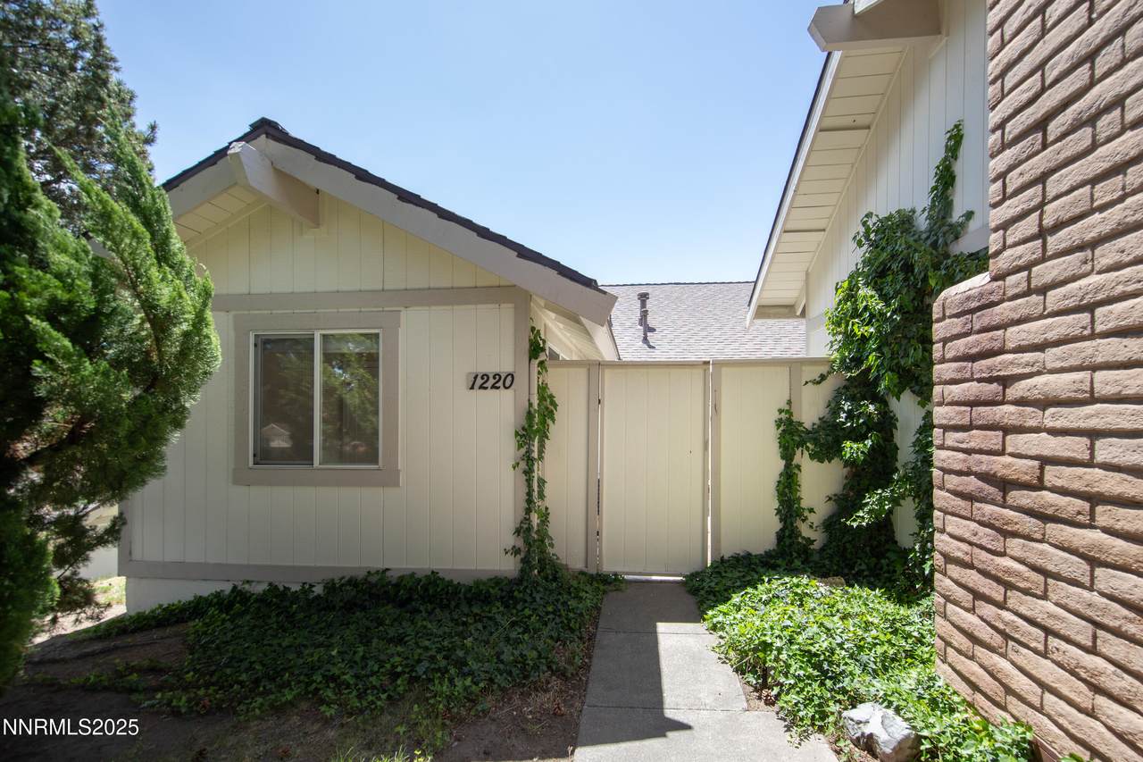 1220 Conway Lane - Photo 1