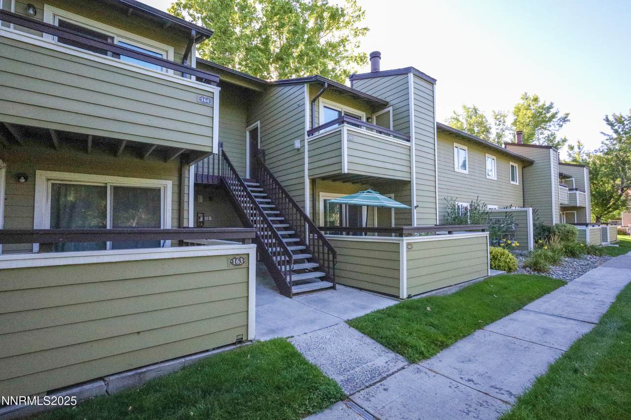 555 Patriot Boulevard - Photo 1