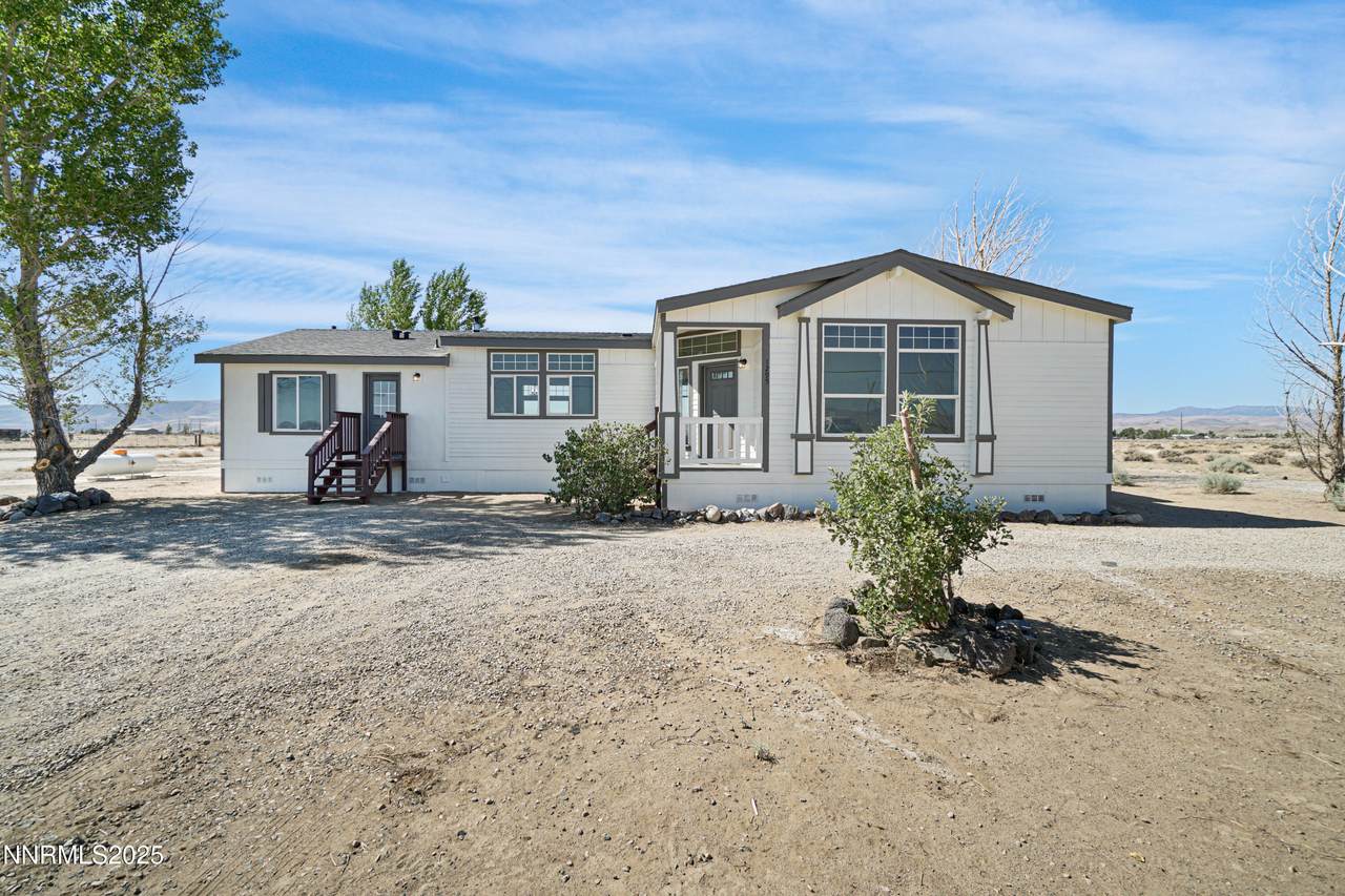 1295 10th Street - Photo 1