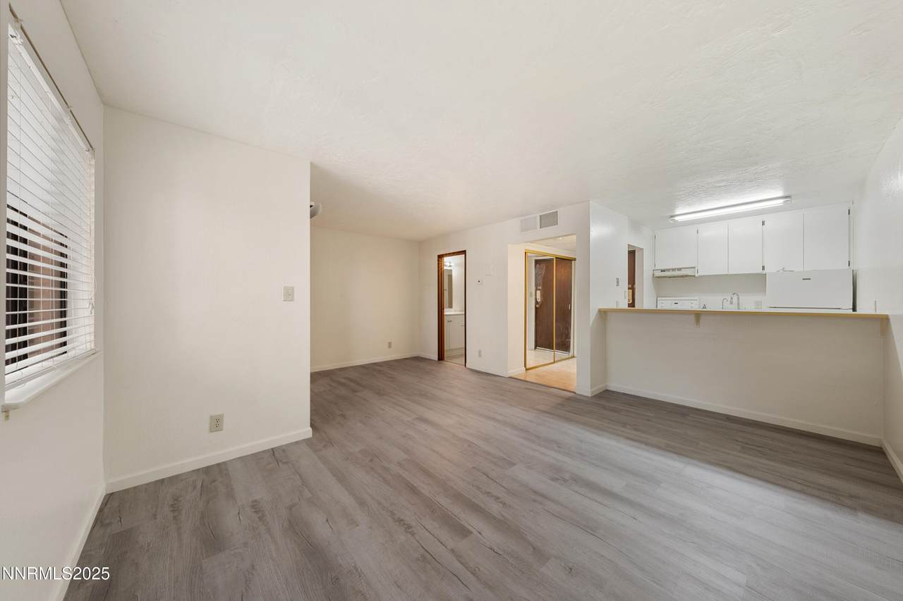 1000 Beck Street - Photo 1