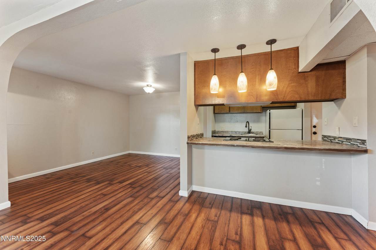 2955 Lakeside Drive - Photo 1