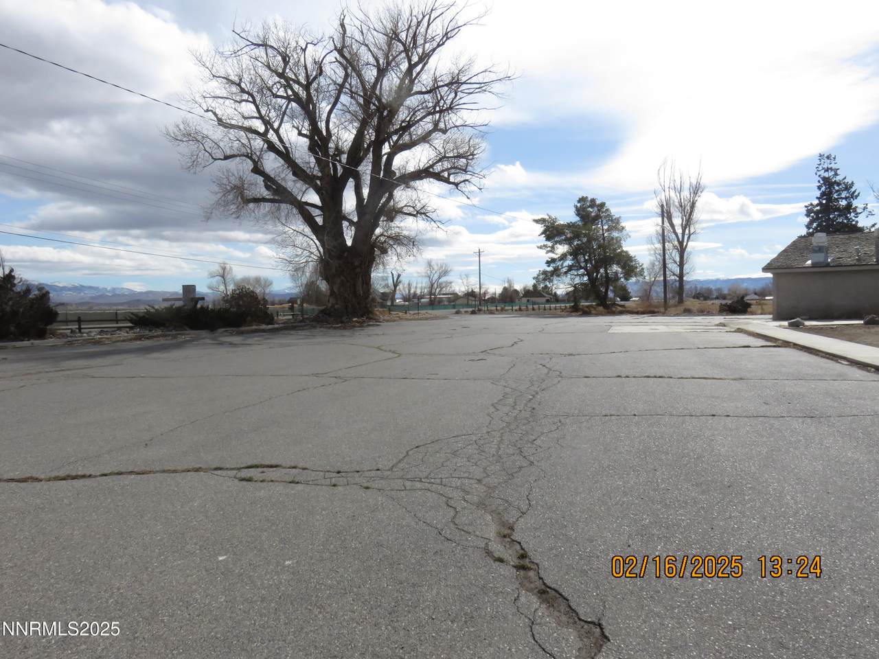 111 Nv-208 - Photo 1