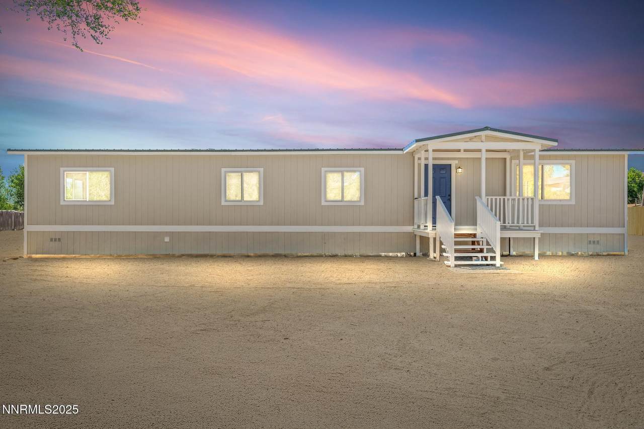3885 Sandpiper Drive - Photo 1