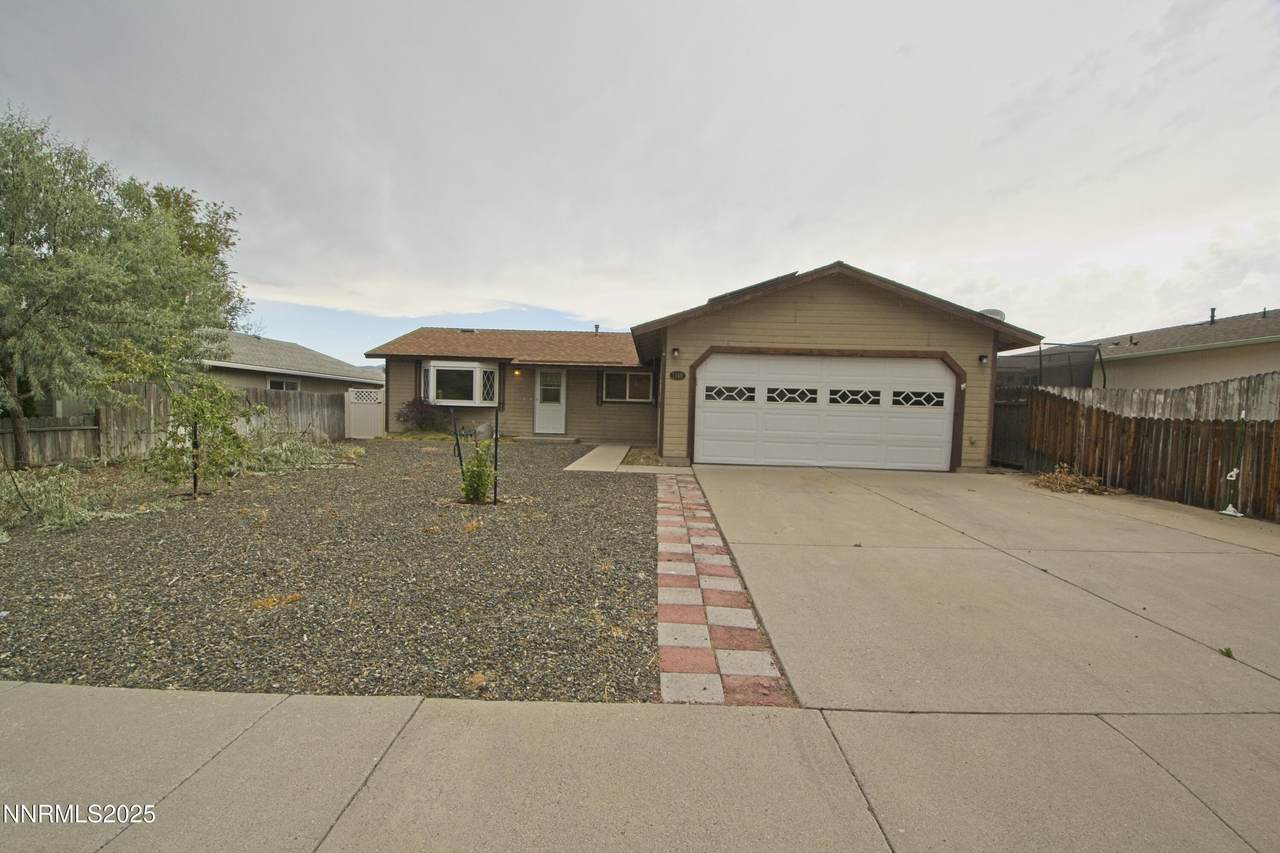 1146 Glacier Drive - Photo 1
