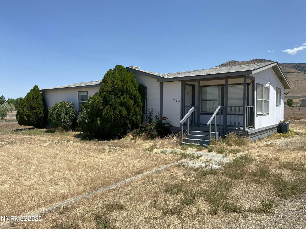 925 Tony Drive - Photo 1