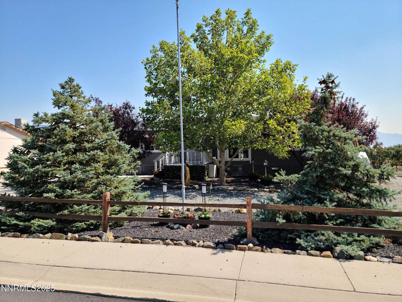 https://bt-photos.global.ssl.fastly.net/reno/1280_boomver_1_250055627-2.jpg