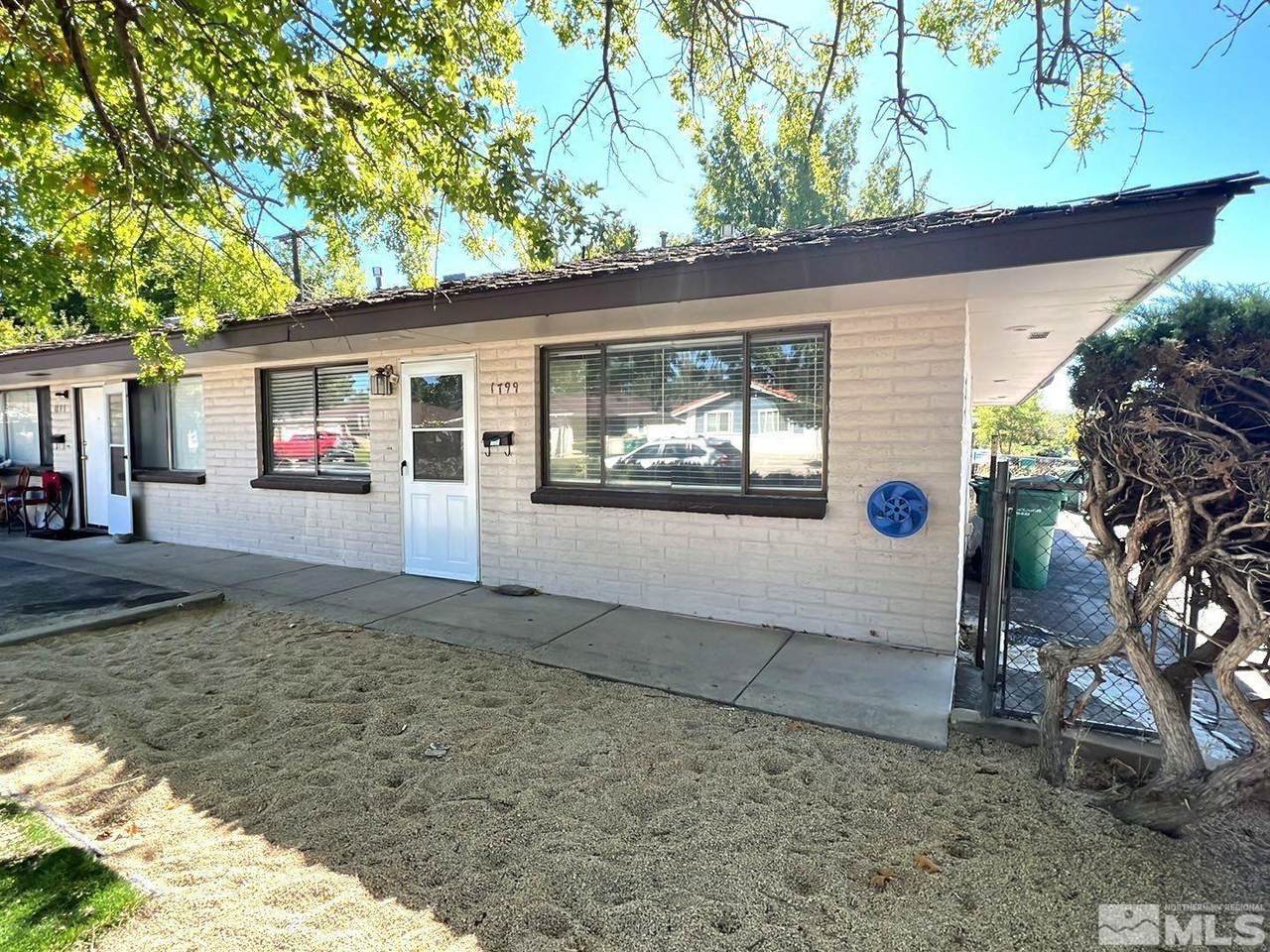 1799 York Way - Photo 1