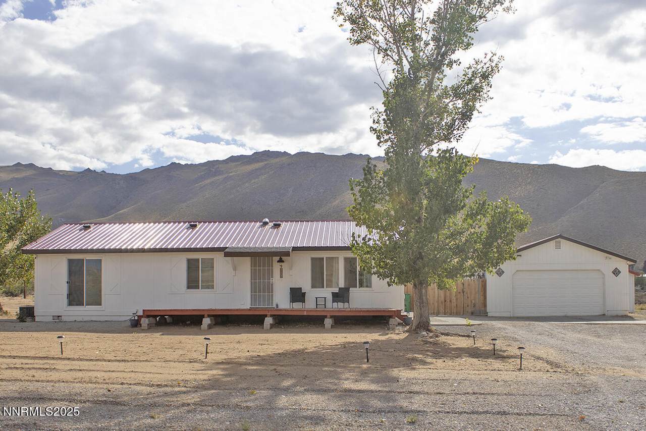 22085 Red Rock Road - Photo 1