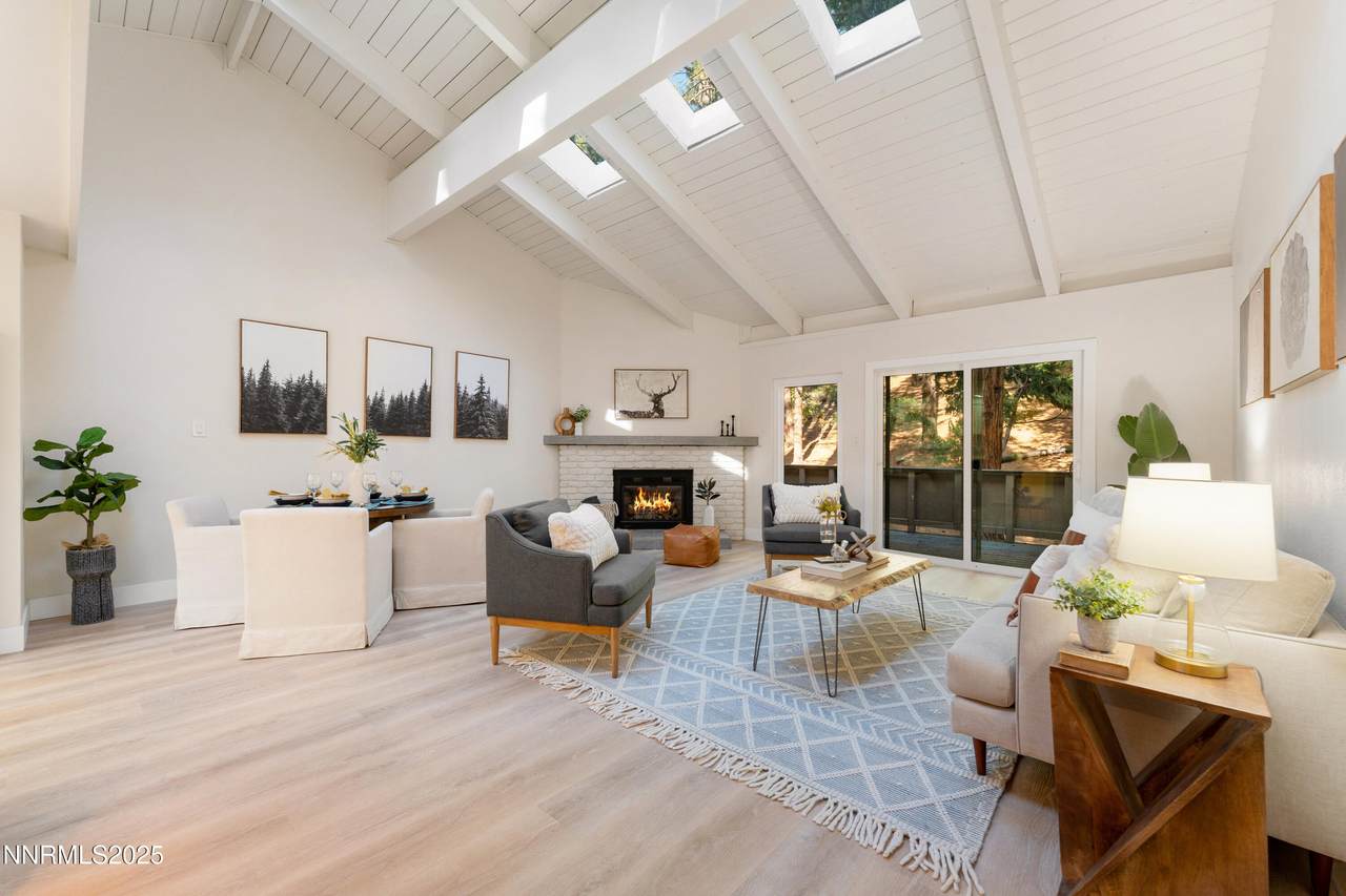 321 Ski Way - Photo 1