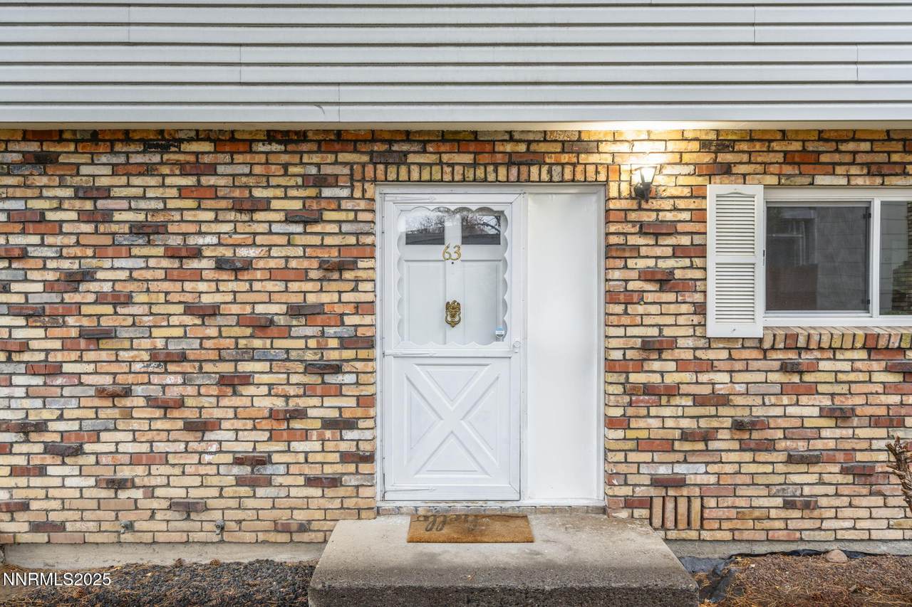 63 Smithridge Park - Photo 1