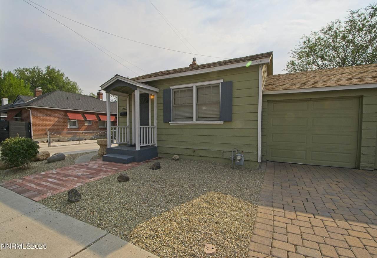 1360 Plumas Street - Photo 1