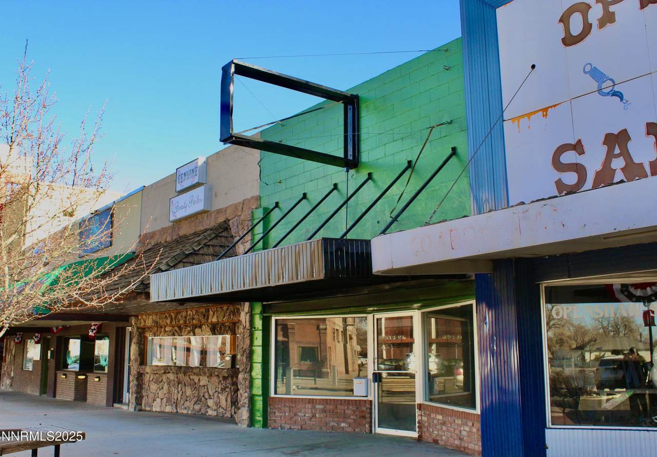 95 Maine Street - Photo 1