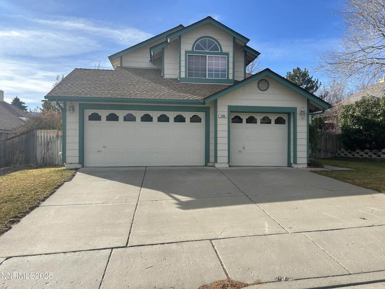 1809 Lakeland Hills Drive - Photo 1