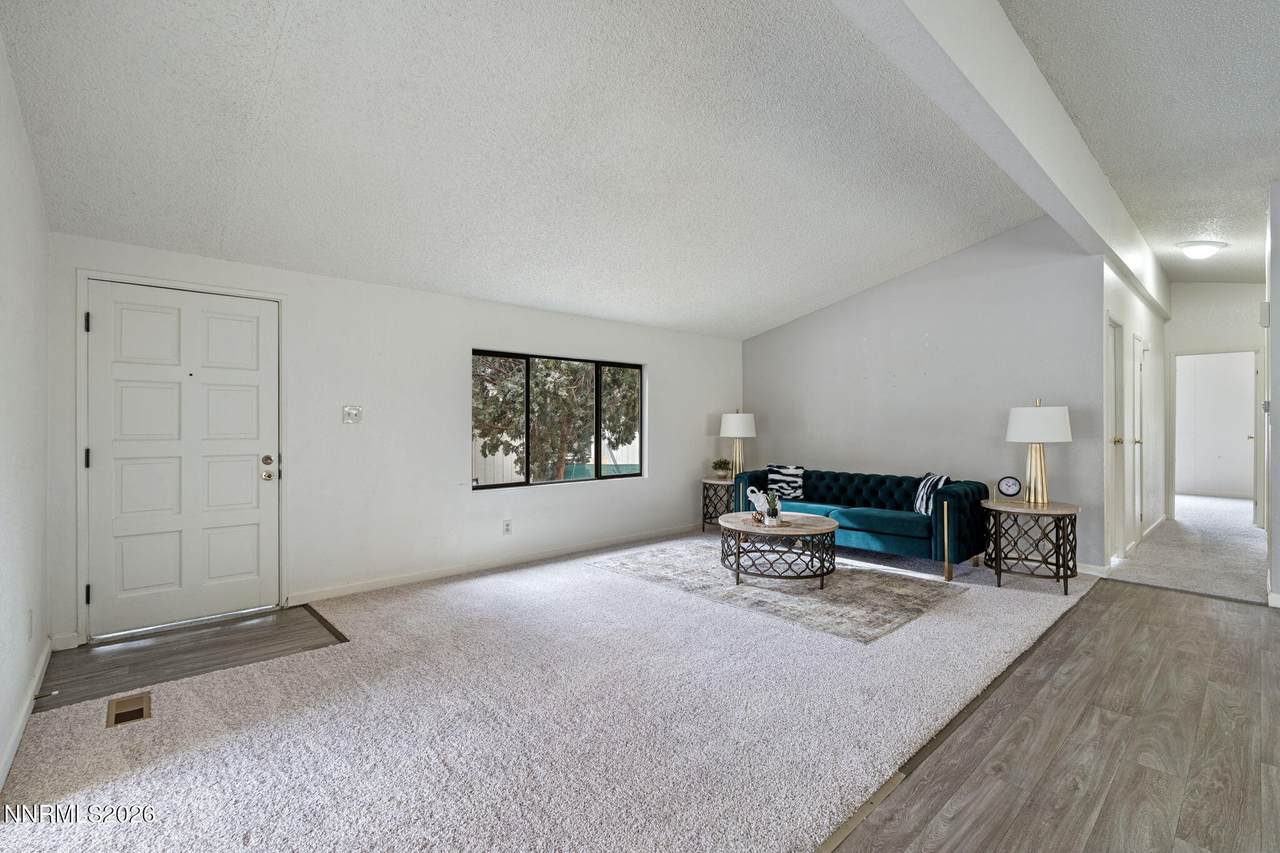 52 Ave De La Bleu De Clair - Photo 1