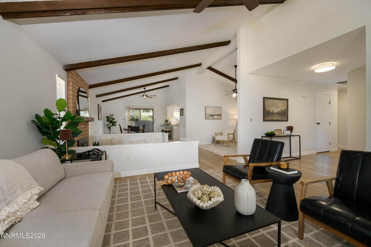 837 Mahogany Drive - Photo 1