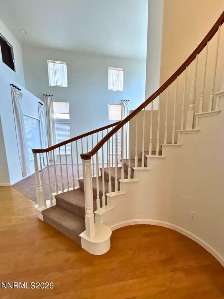 https://bt-photos.global.ssl.fastly.net/reno/1280_boomver_2_20260105215841445712000000-2.jpg