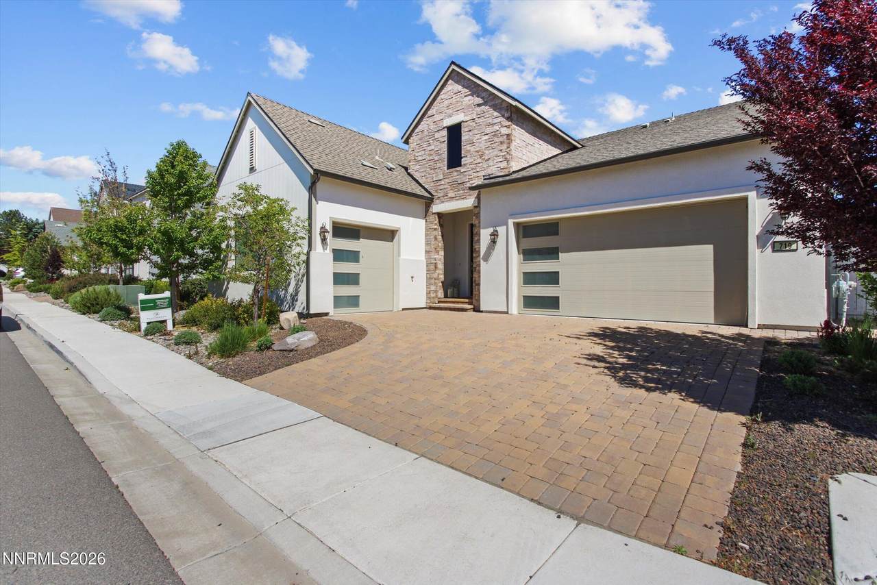719 W Pleasant Oak Trail - Photo 1