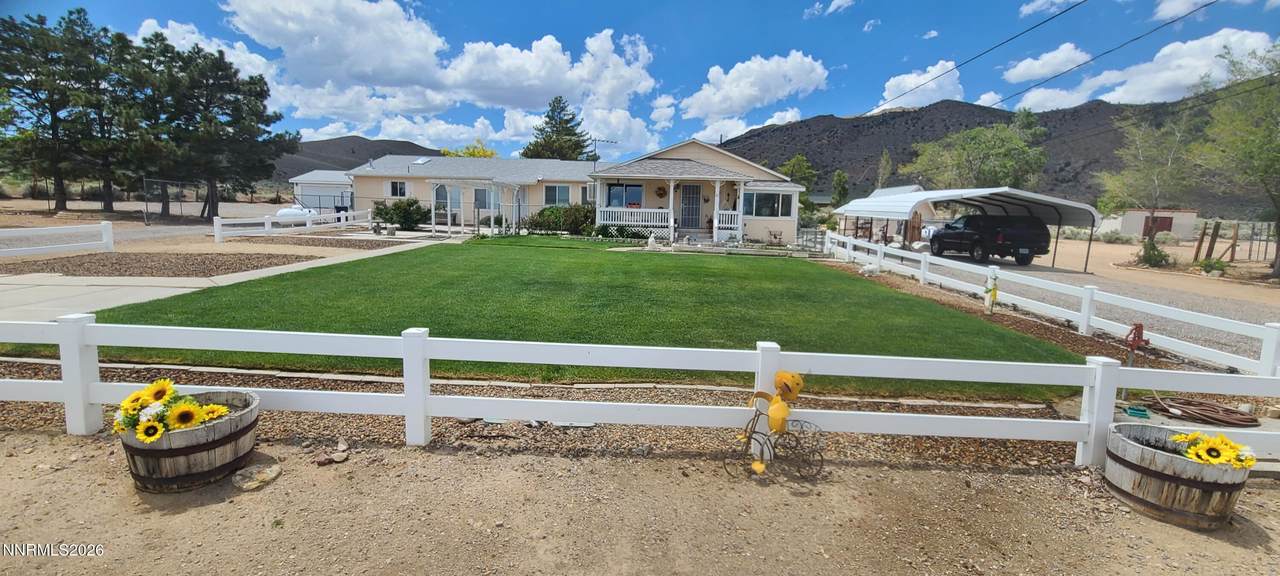 23 Upper Colony Road - Photo 1