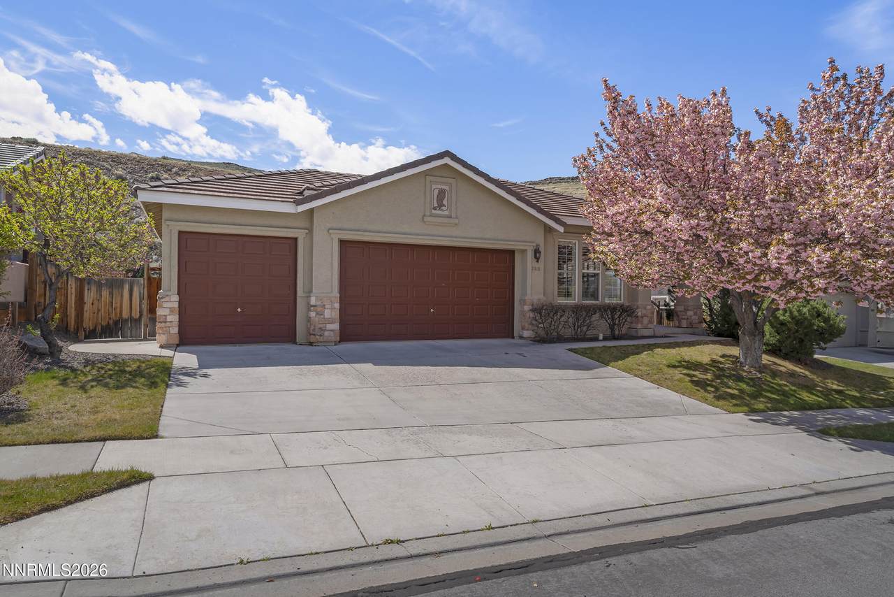 2815 Falcon Ridge Drive - Photo 1