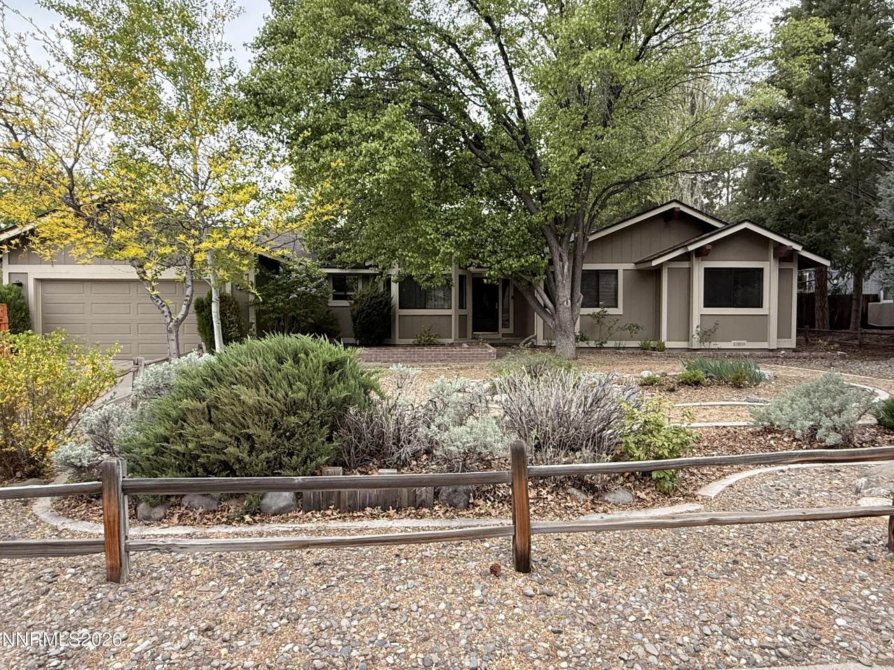 220 Lemming Drive - Photo 1