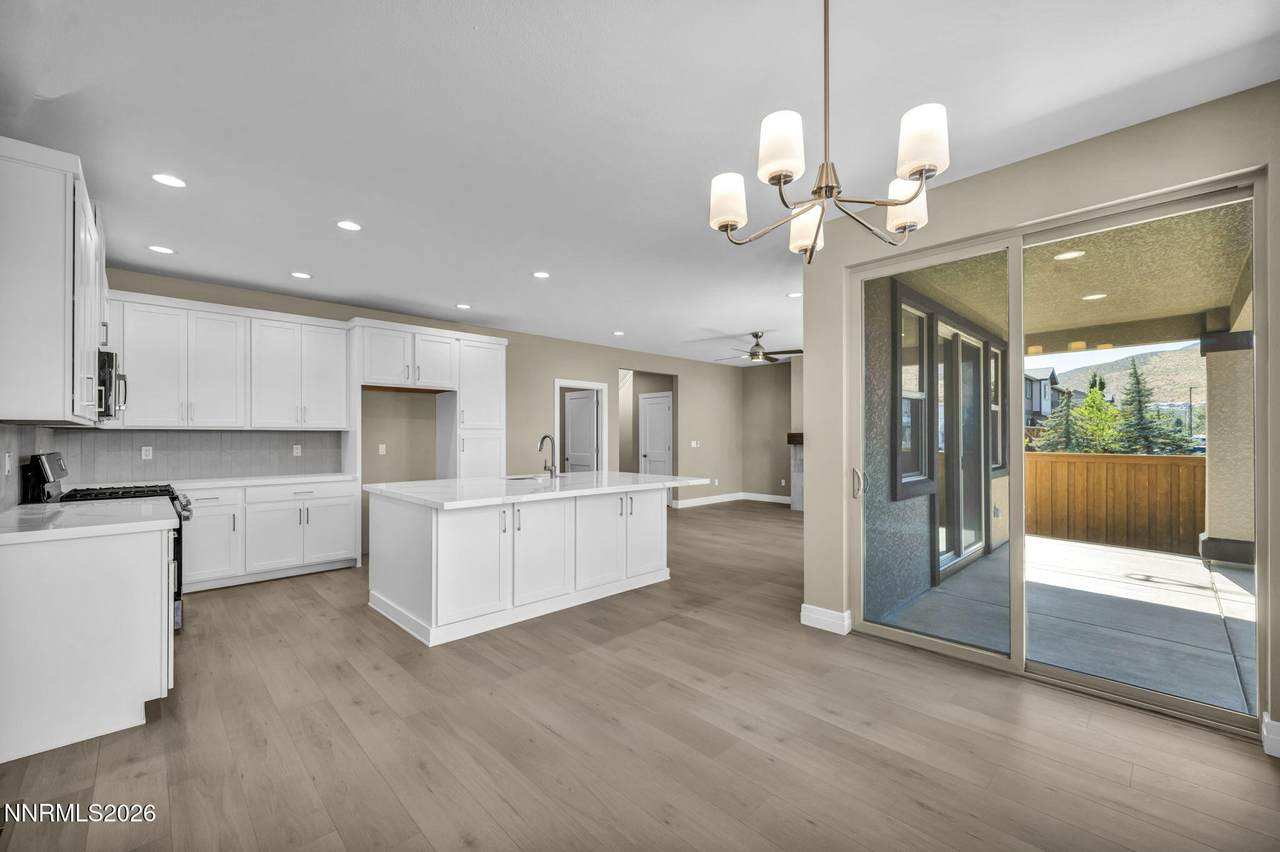 529 Bayonne Avenue - Photo 1