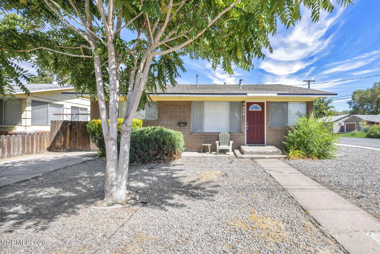 908 12th Street - Photo 1