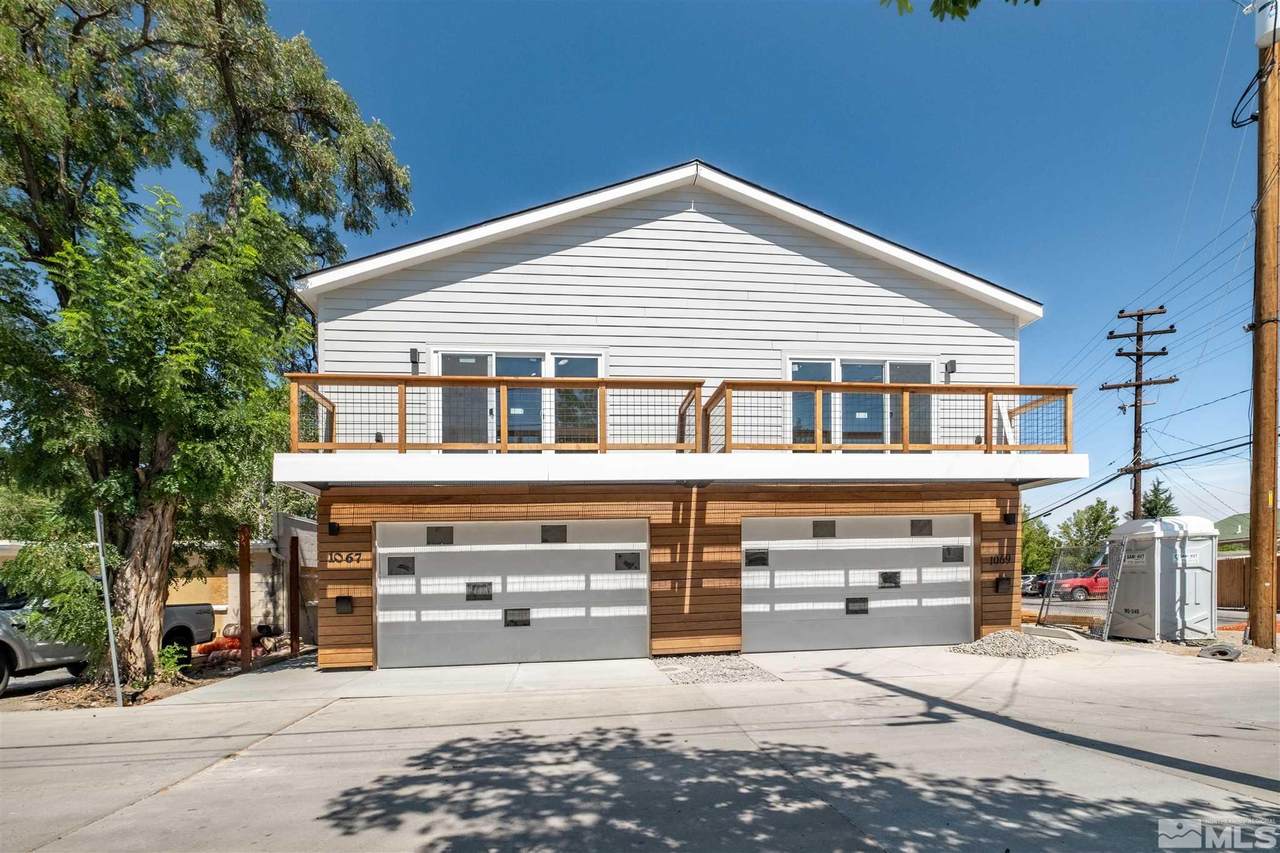 333 Roberts - Photo 1