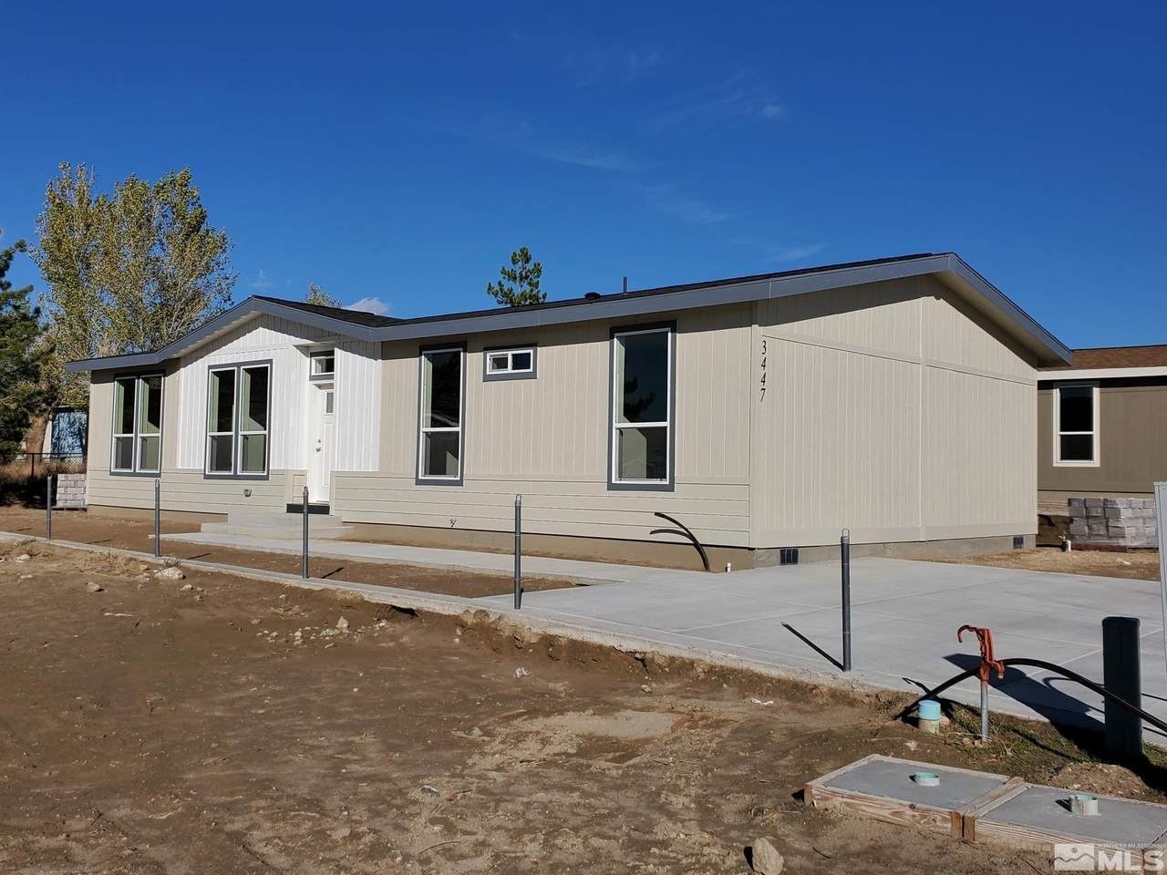 3447 Crown Royal Circle - Photo 1