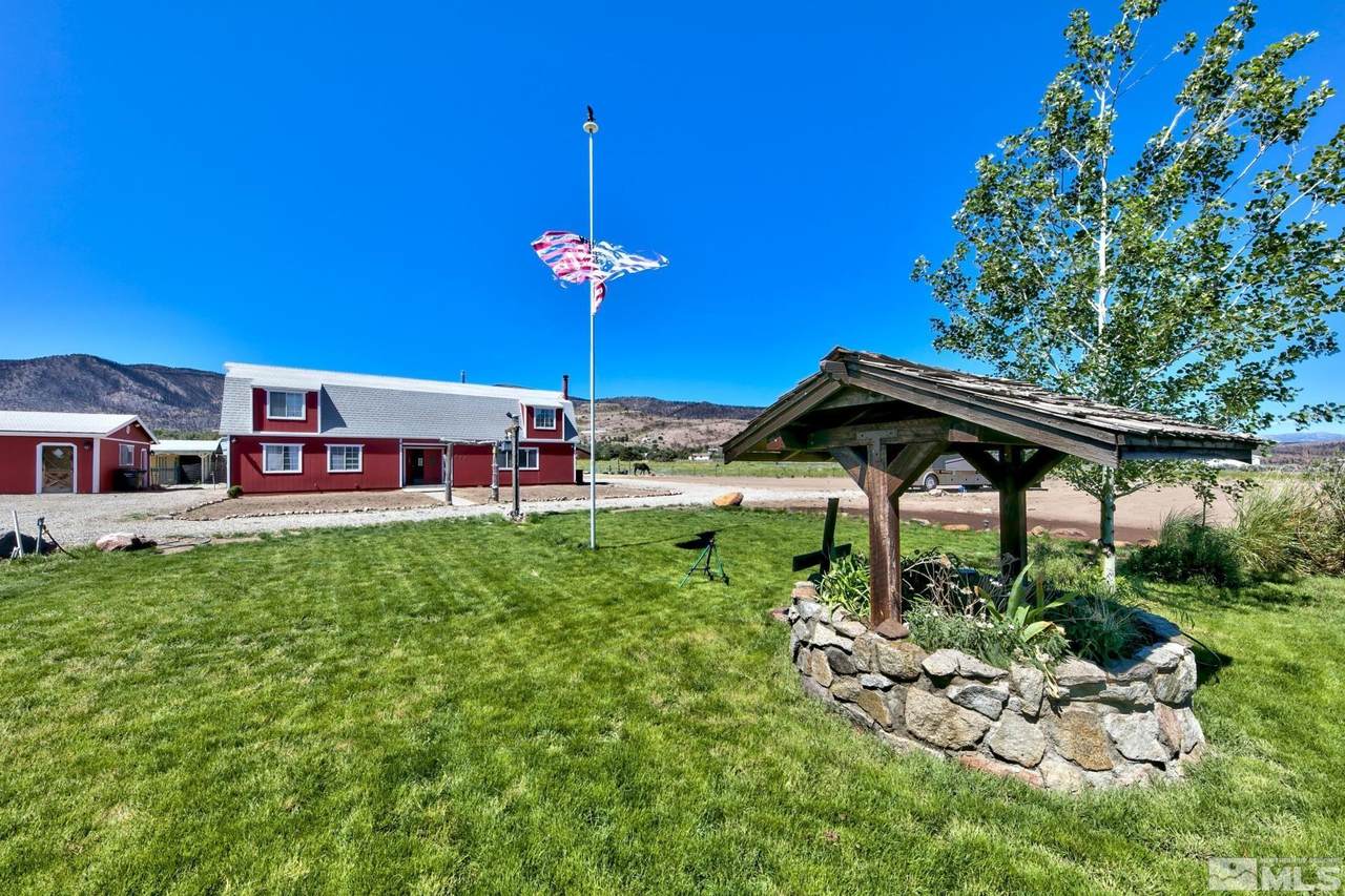 822 Spring Valley Dr - Photo 1