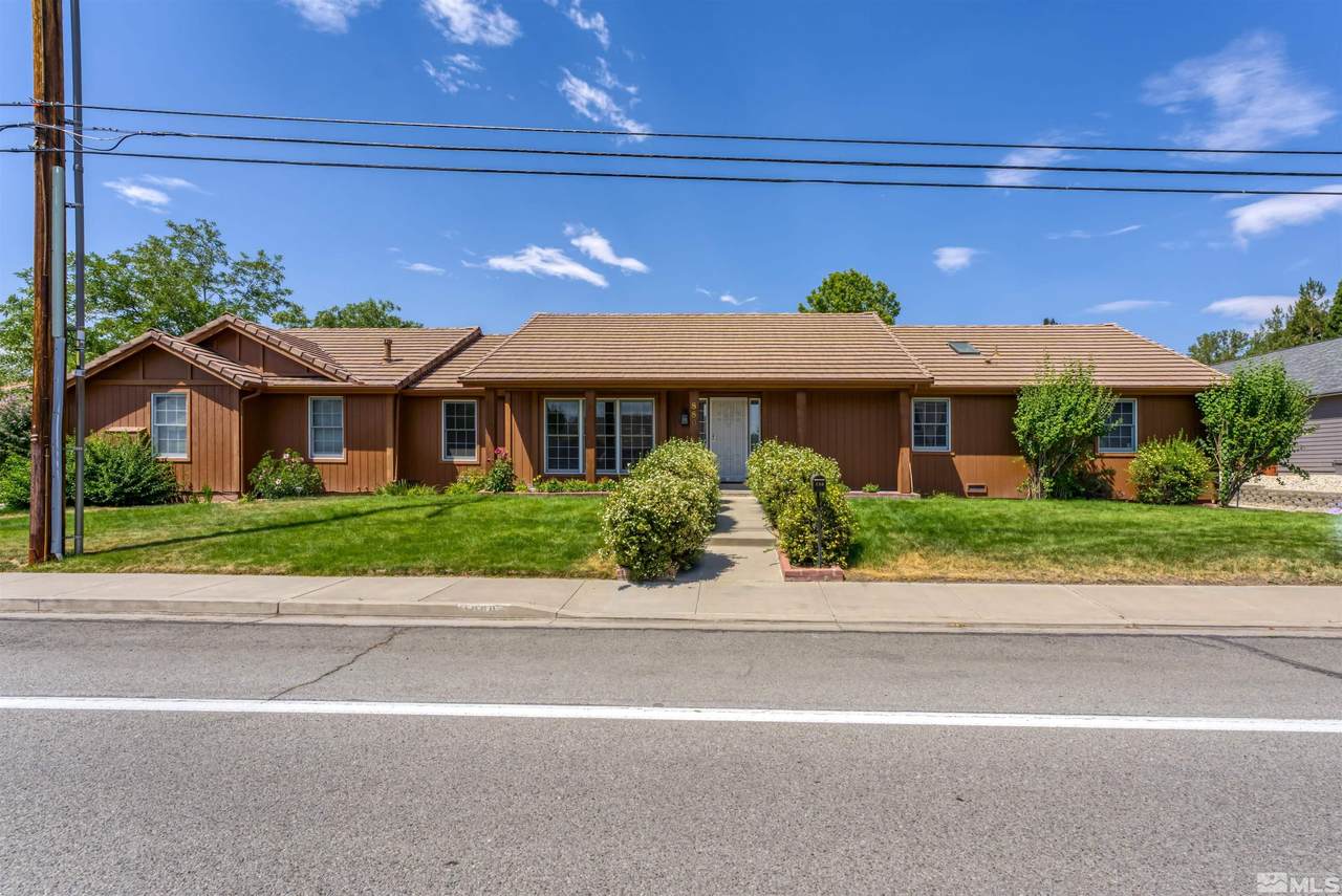 880 Spanish Springs Rd - Photo 1
