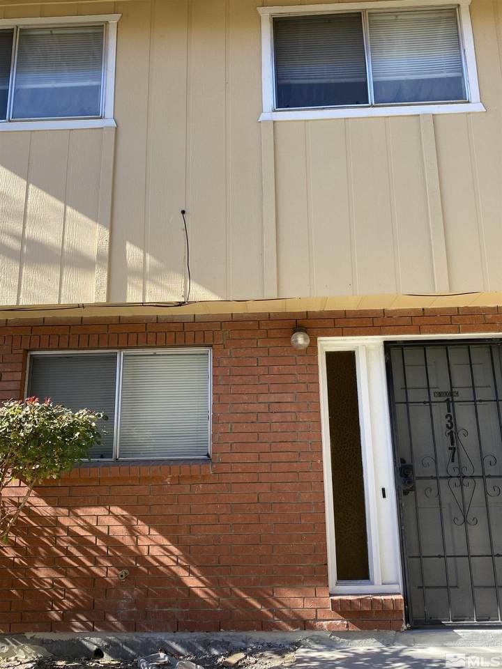 1317 Green Ct - Photo 1