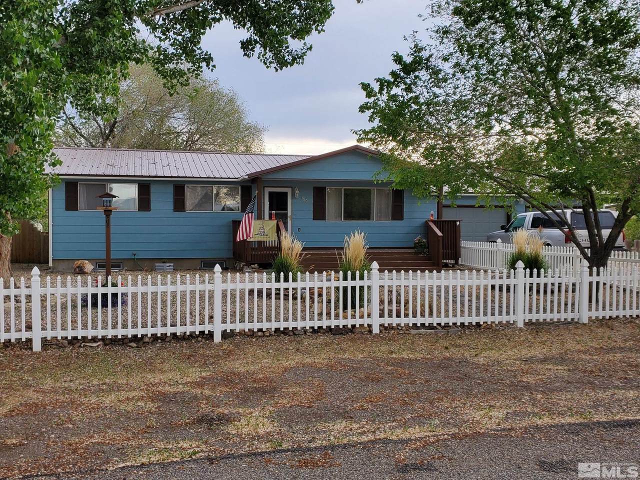 150 Reeves Road - Photo 1
