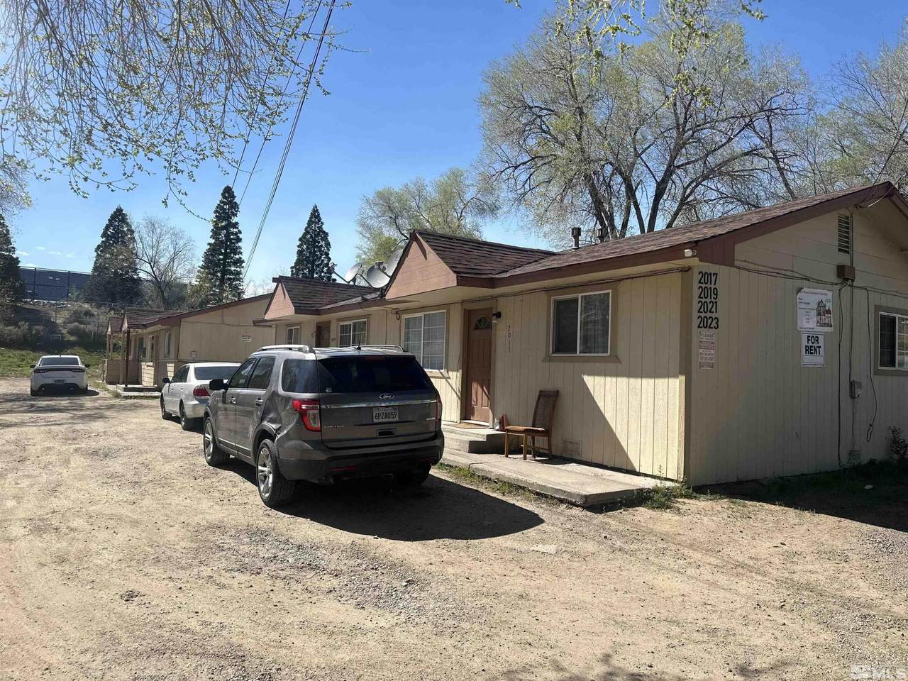 2017 Valley Road - Photo 1