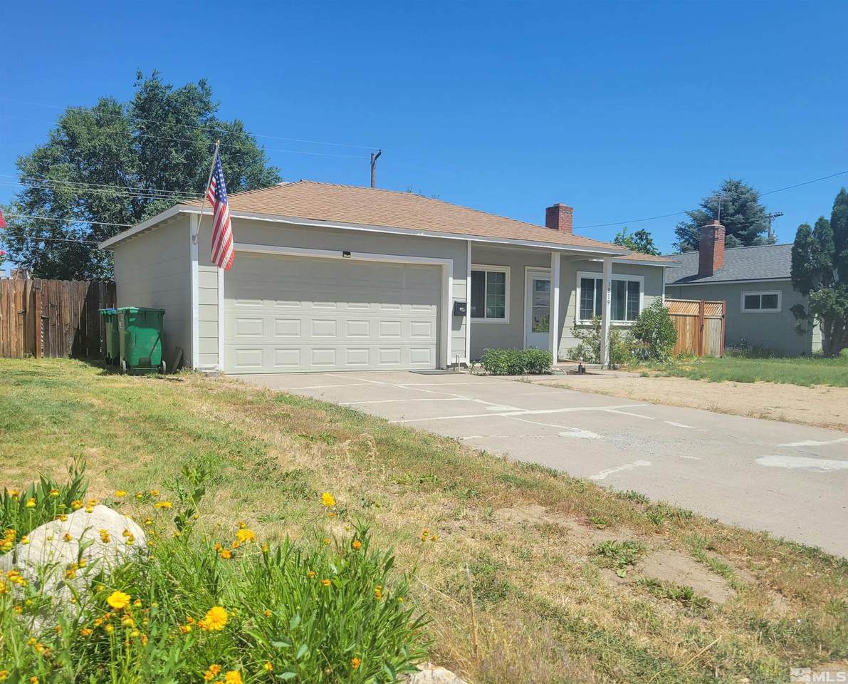 1819 Division Street - Photo 1