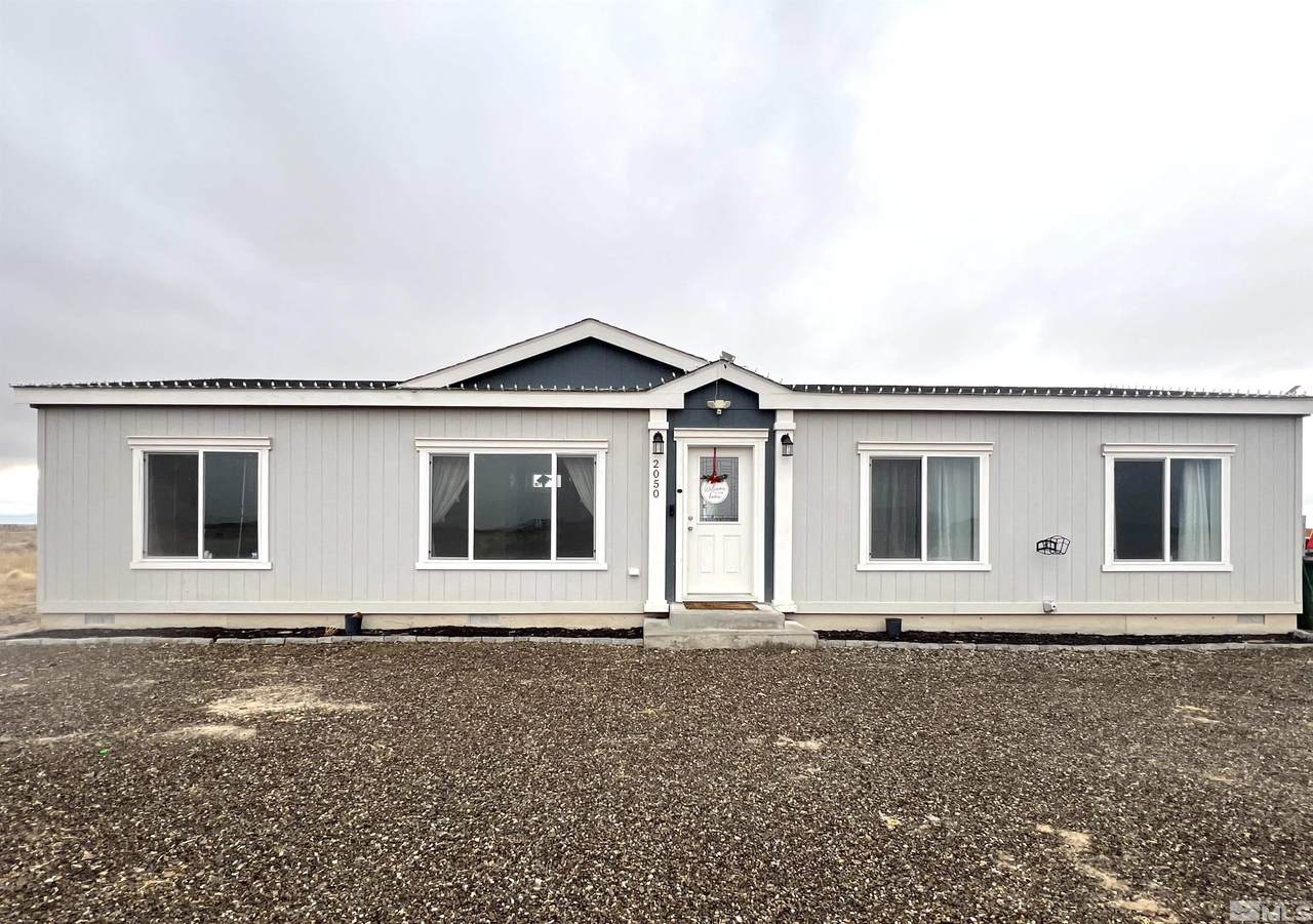 2050 Horseshoe Drive - Photo 1