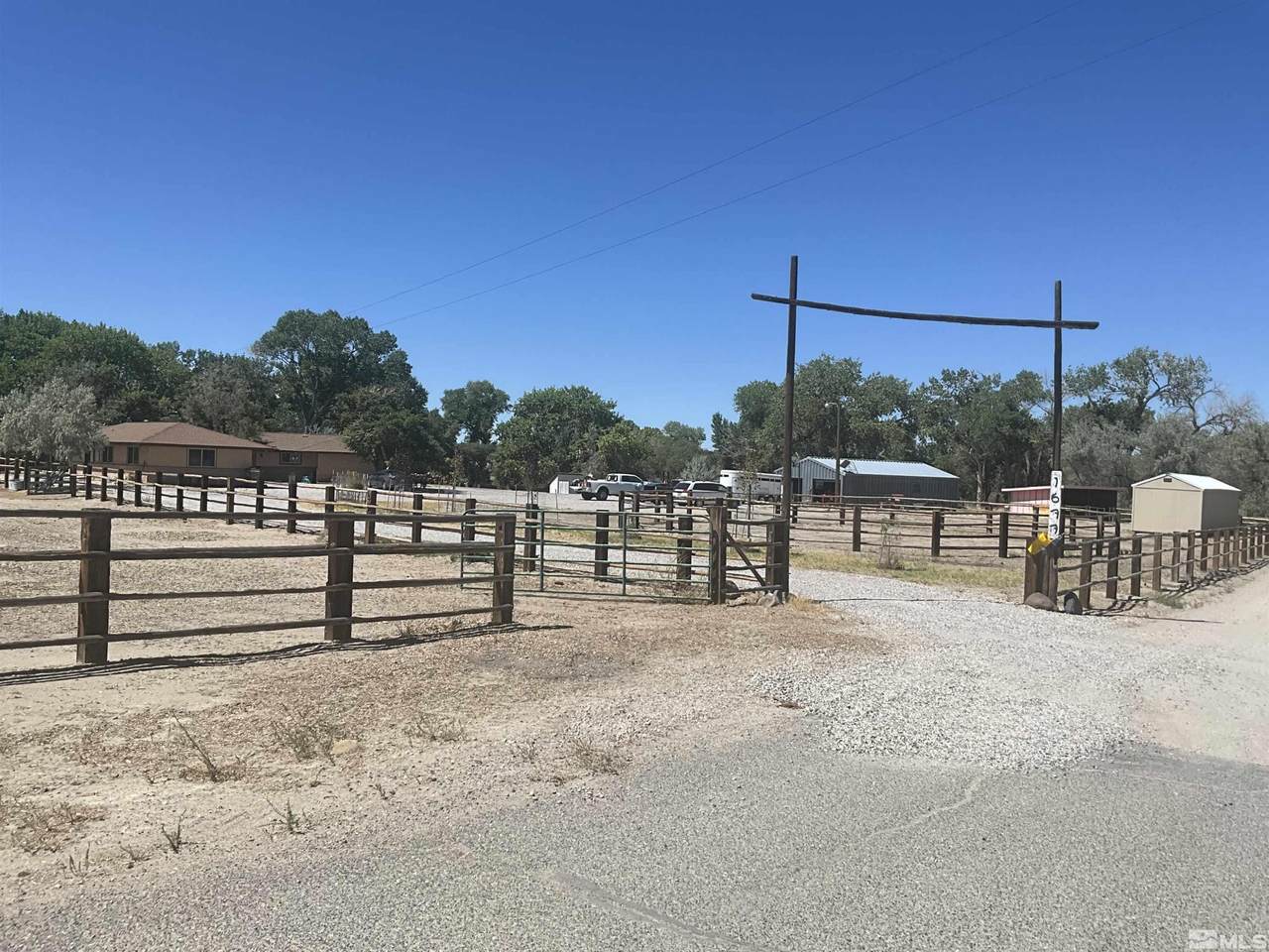 1677 Rio Vista Drive - Photo 1