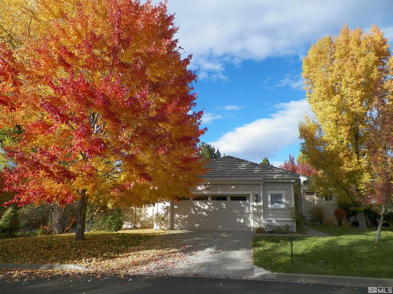 3885 Chinook Creek Road - Photo 1