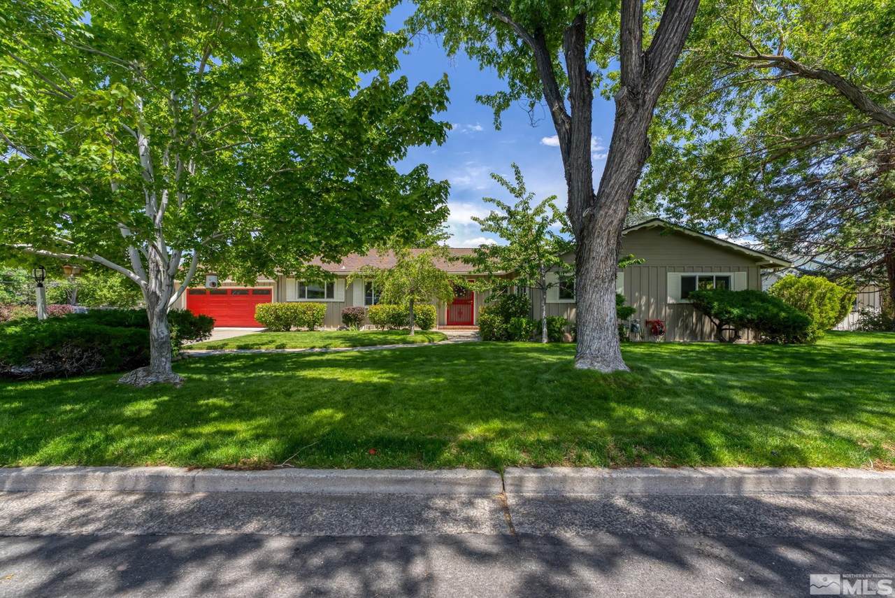 1900 Pineridge Drive - Photo 1