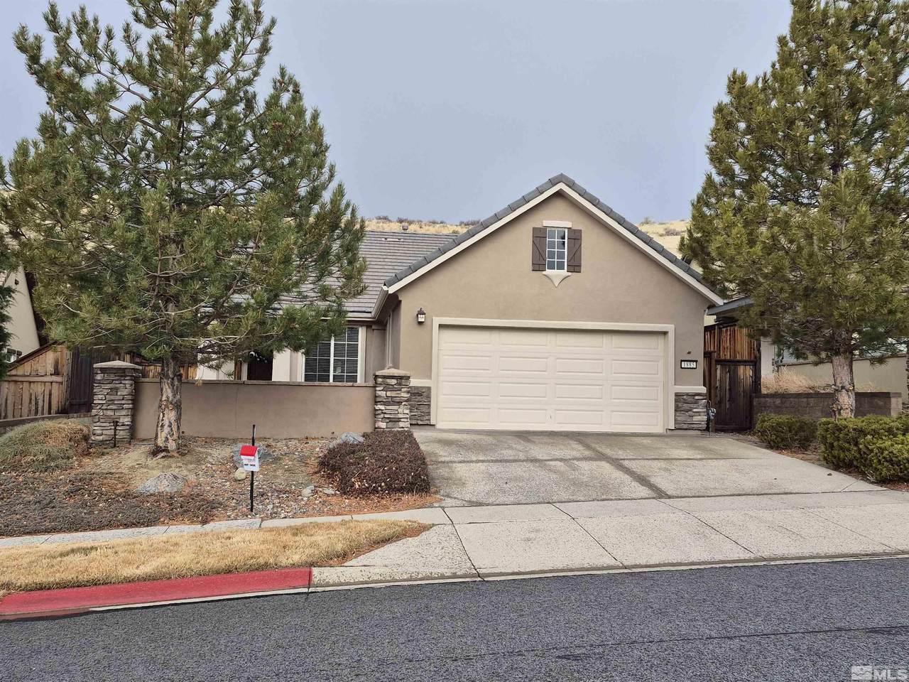 1885 Trailcreek Way - Photo 1