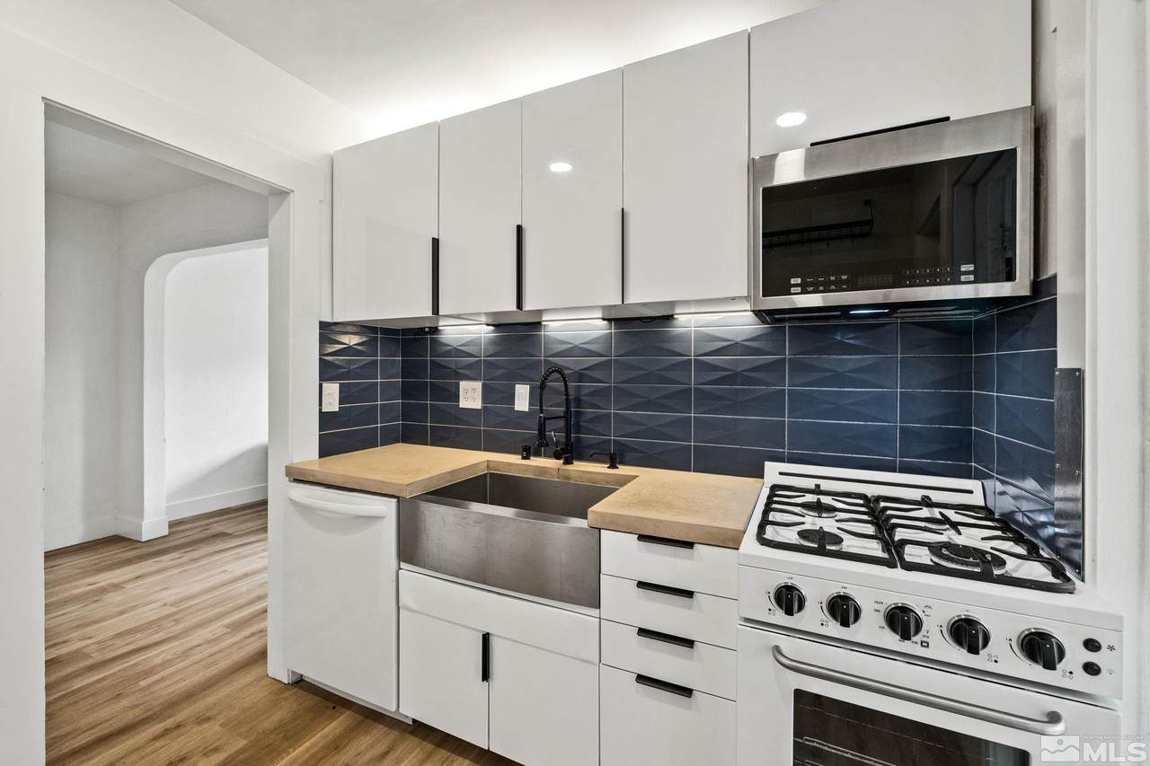 531 Mill Street - Photo 1