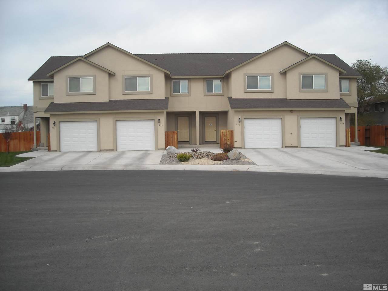 695 Desert - Photo 1