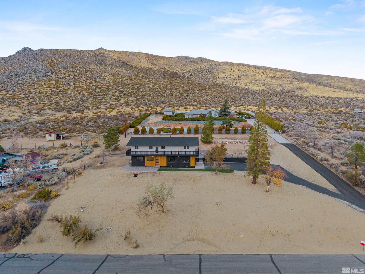 150 Manzanita Terrace - Photo 1