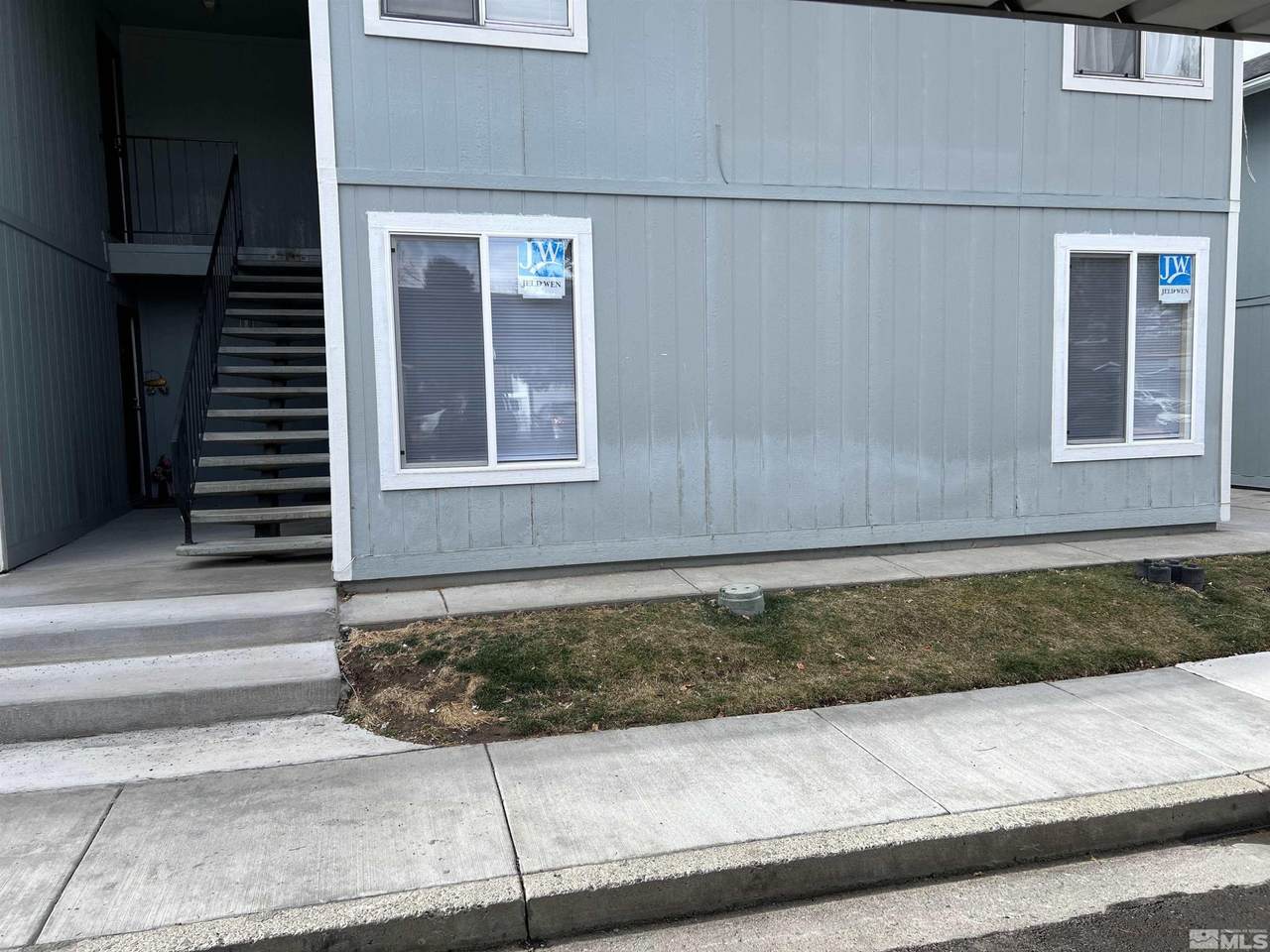 4600 Neil Road - Photo 1