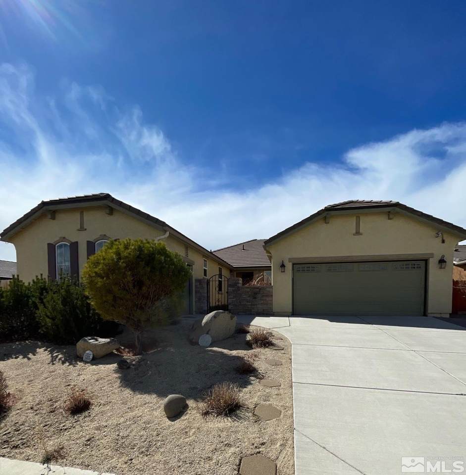 1467 Bluewood Drive - Photo 1