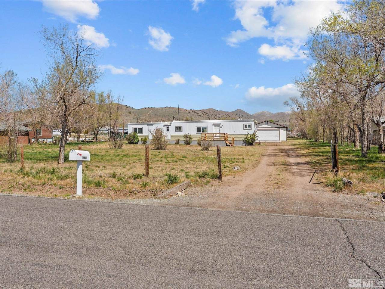 18805 Pinon - Photo 1
